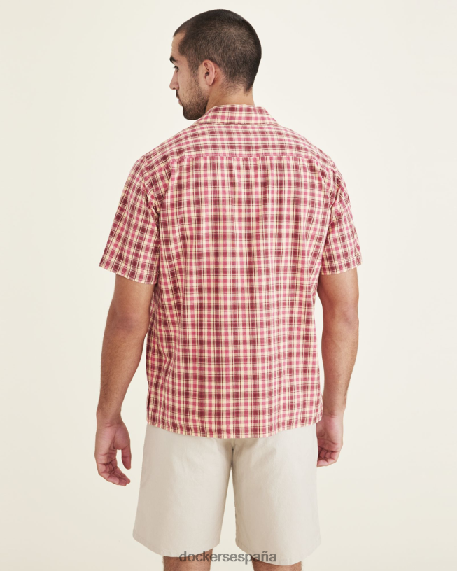 camisa con cuello camp, corte regular hombres Dockers manzana especiada - roja ropa 8F0406128