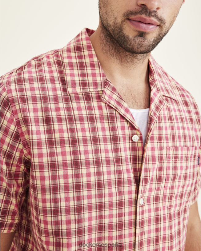 camisa con cuello camp, corte regular hombres Dockers manzana especiada - roja ropa 8F0406128