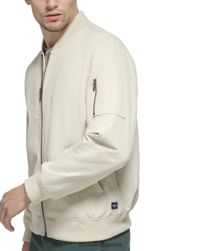 chaqueta bomber de nailon reciclado hombres Dockers Sáhara caqui ropa 8F0406214
