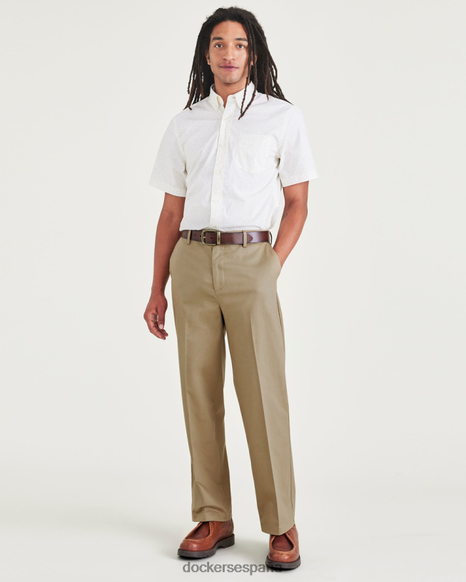 Caquis característicos sin plancha, ajuste relajado con protector de manchas. hombres Dockers nuevo caqui británico ropa 8F0406234