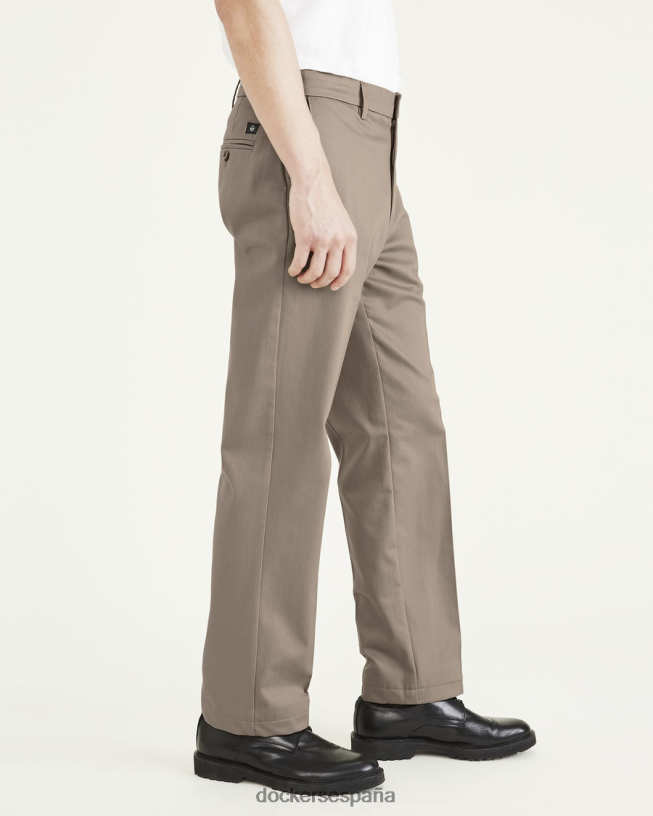 Caquis exclusivos sin plancha, ajuste clásico con protector contra manchas hombres Dockers lobo de madera - bronceado ropa 8F04064