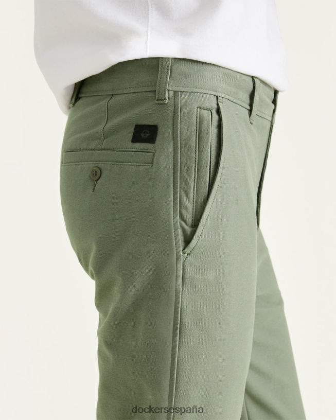 Chinos de punto cómodo, corte recto. hombres Dockers albahaca caliente - verde ropa 8F0406734